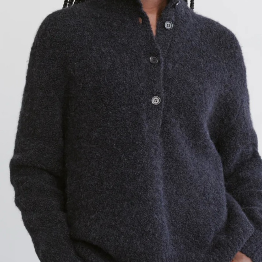 Jenni Kayne boucle pull over sweater - size small - worn once